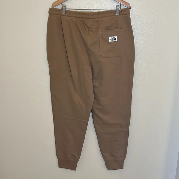 NWT The North Face Utility Brown Sweatpants Joggers - Picture 6 of 13